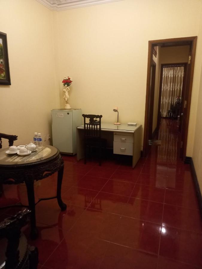 Lucky Central Hotel & Travel Ханой Экстерьер фото